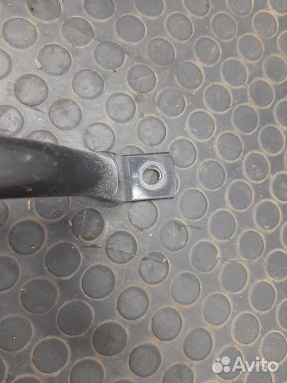 1676010 Поручень кабины Daf XF105