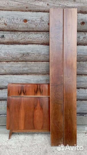 Винтажная кровать