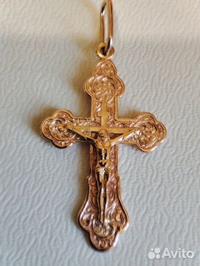 Золотой крестик