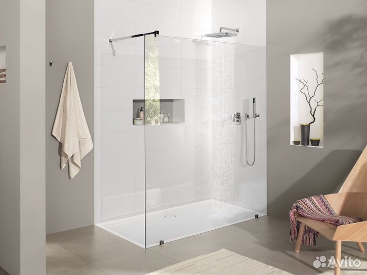 Стеклянная душевая под заказ