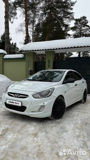 Hyundai Solaris 1.6 AT, 2014, 217 000 км