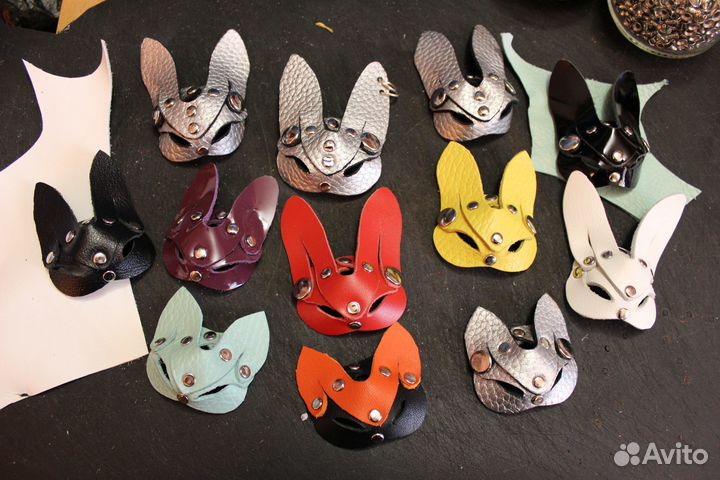 Броши/брелоки коты и зайцы