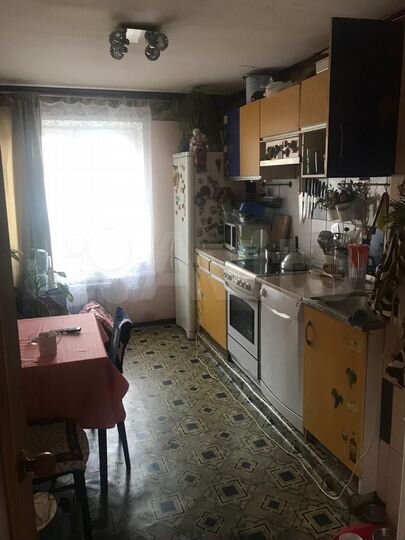 Комната 18 м² в 3-к., 2/9 эт.