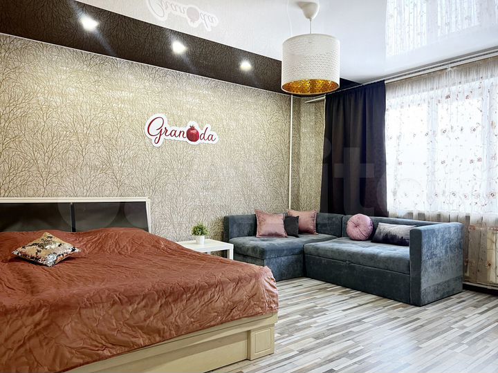 2-к. квартира, 51 м², 1/9 эт.