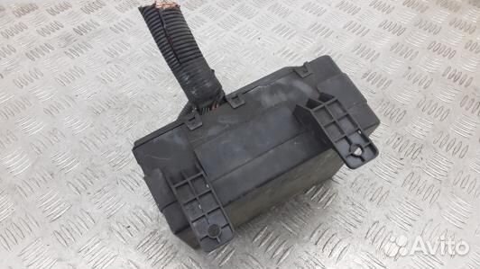 Блок предохранителей mitsubishi space star (2BE08M