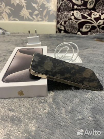iPhone 15 Pro, 128 ГБ