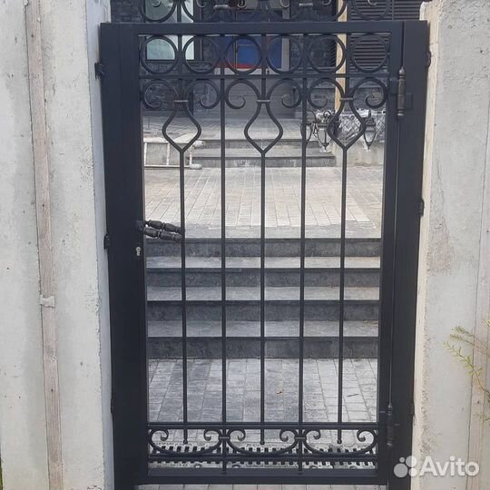 Кованые вороты и калитки