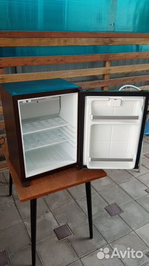 Мини бар холодильник