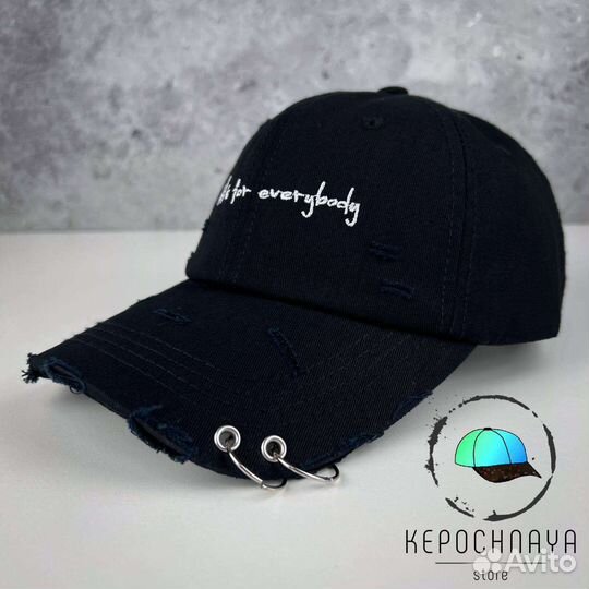 Кепка Art is for everybody Стильная