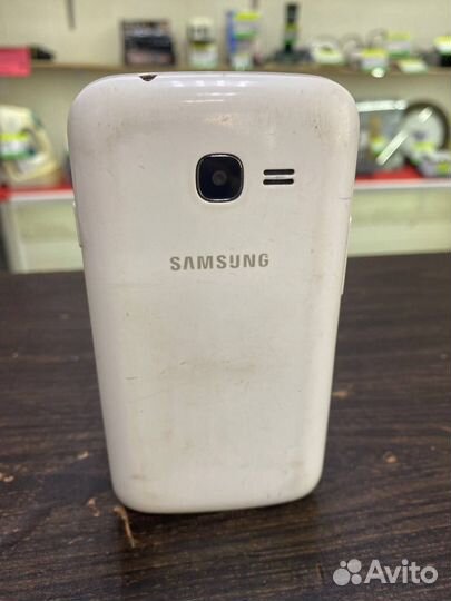 Samsung Galaxy J2 (2016), 8 ГБ