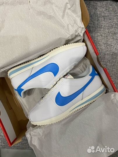 Кроссовки женские Nike Cortez