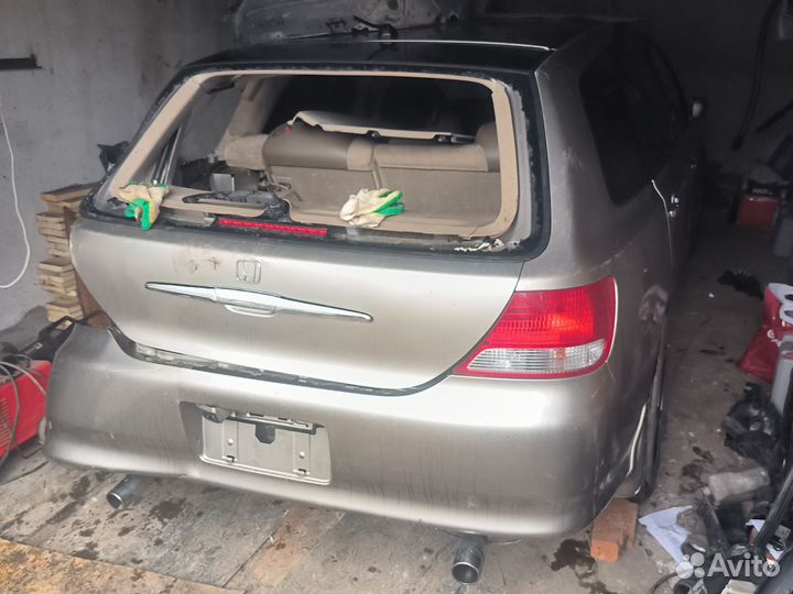 Хонда Авансир в разбор