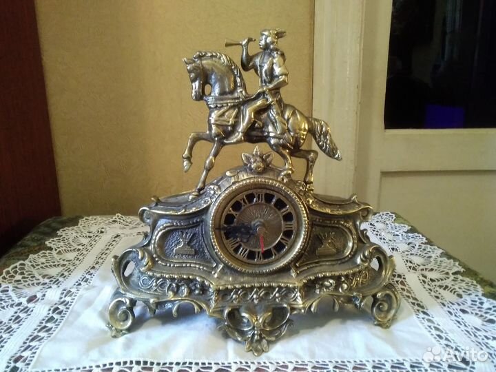 Каминные часы Охота