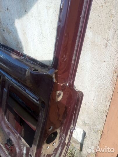 Дверь передняя правая на ваз 21214 нива