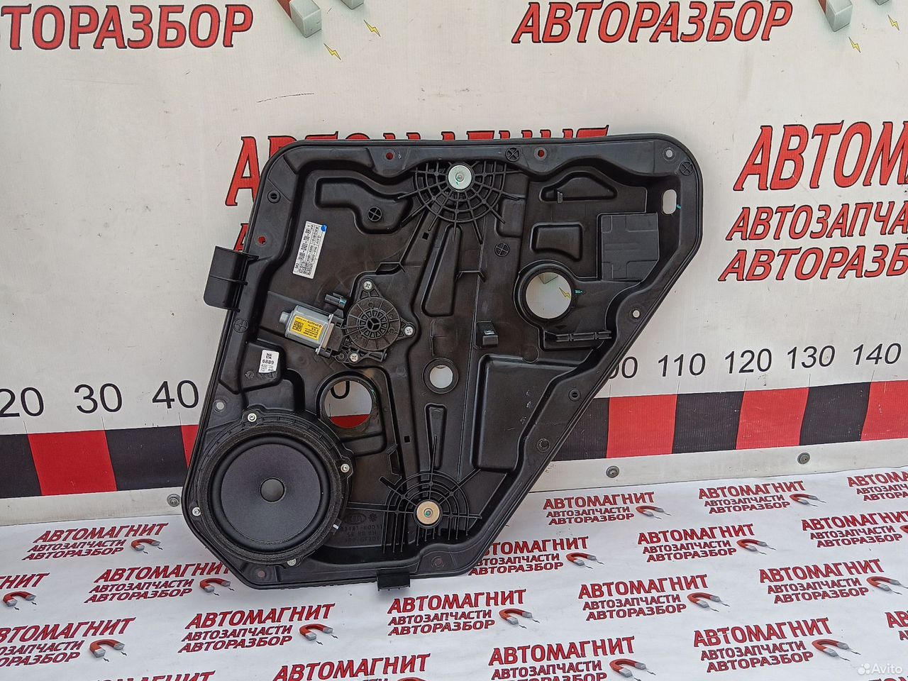 Стеклоподъемник задний правый Киа Соул 3 SK3