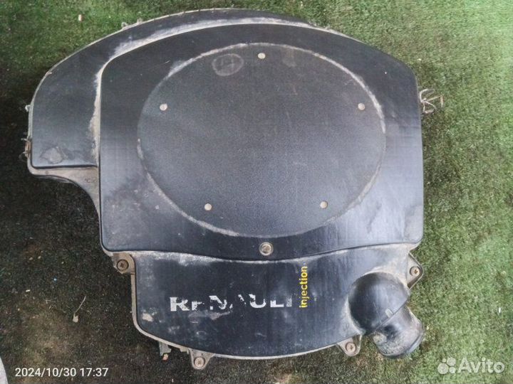 Корпус воздушного фильтра Renault Logan седан 2010