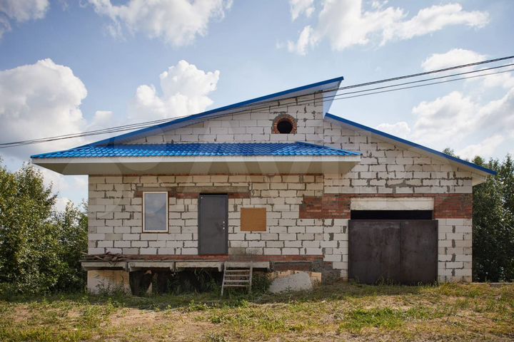 Дом 240 м² на участке 8,9 сот.