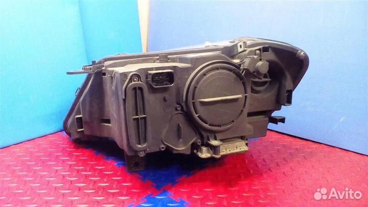 Фара правая BMW X3 F25