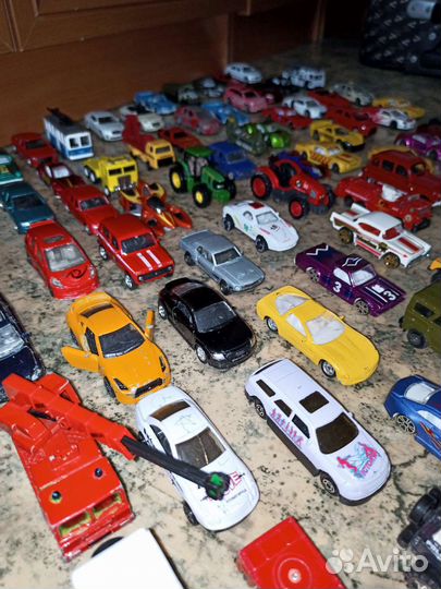 Машинки игрушки