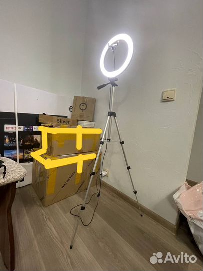 Тренога для фотографов с уровнем