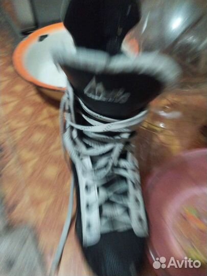 Коньки хоккейные Монреаль Арктика 42 размер рвутся