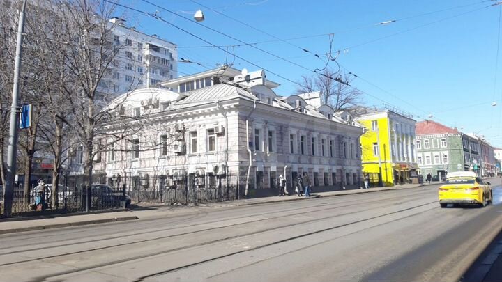 Здание, 1243.8 м² + Участок 1169 м² + Имущество