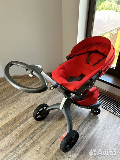 Коляска stokke