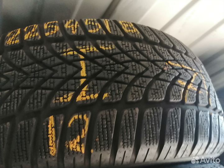 Dunlop SP Winter Sport 4D 225/45 R18