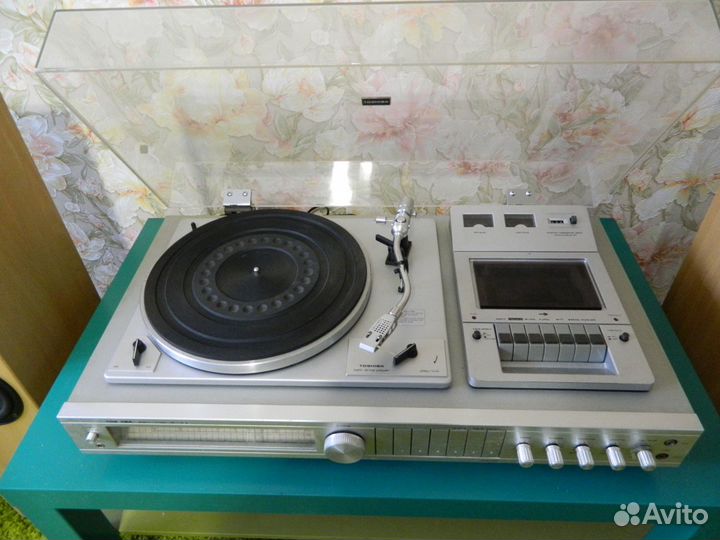 Музыкальный центр