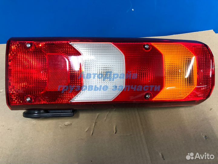 Фонарь Мерседес Актрос правый с сигнализатором дви