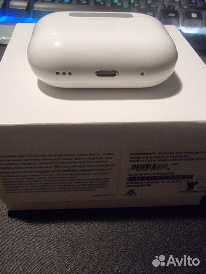 Apple airpods pro 2nd generation (Lightning)