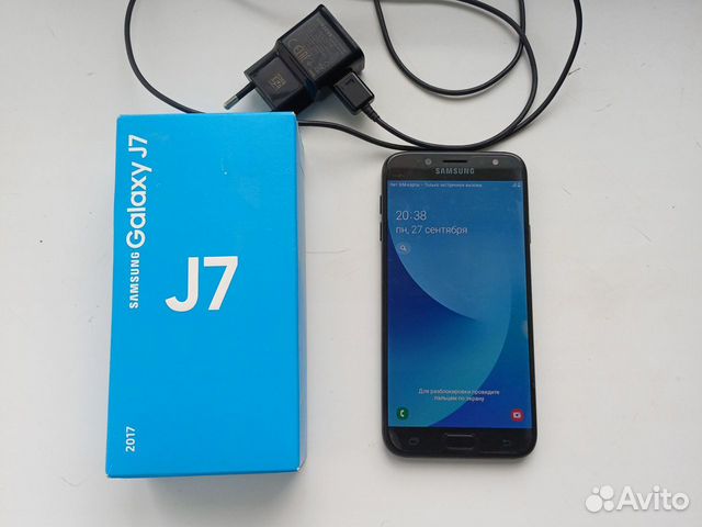 Samsung Galaxy J7 (2017), 3/16 ГБ