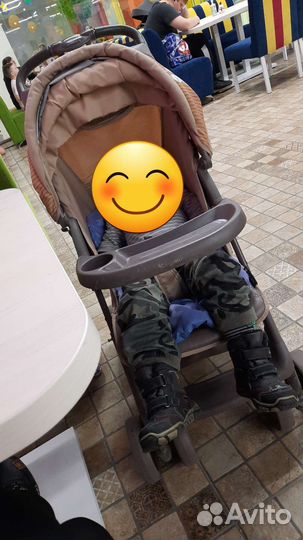 Прогулочная коляска