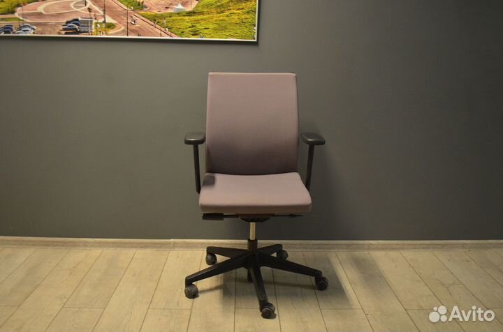 Кресло компьютерное Haworth Comforto Германия