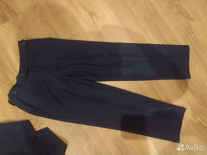 Школьный костюм на мальчика 134-140