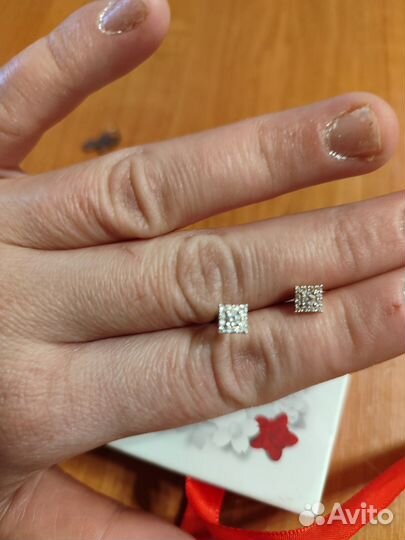 Золотые серьги