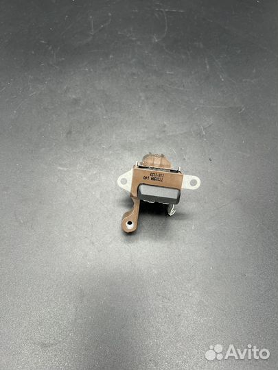 Регулятор генератора 2736050350