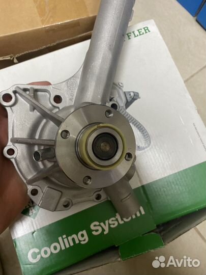 Помпа для Mercedes W124/W170/W208/W202/W210