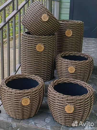 Кашпо напольное