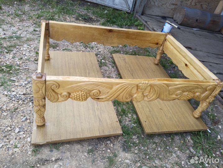 Стол ручной работы