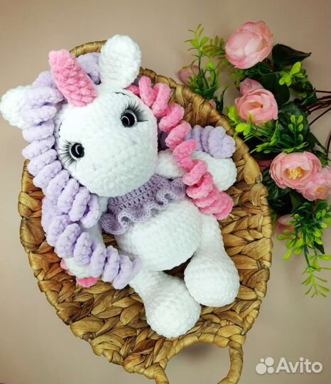 Вязаный единорог