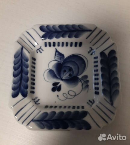 Пепельница гжель