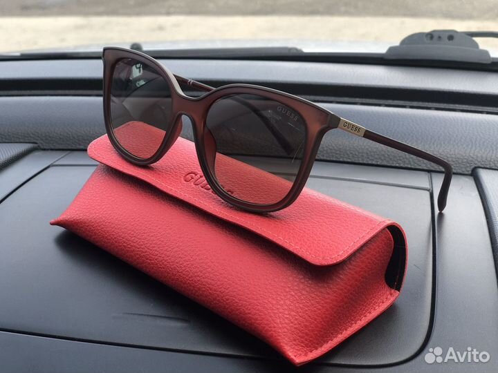 Очки guess оригинал