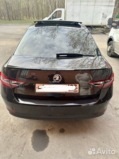 Спойлер шкода суперб