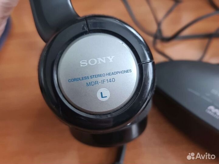 Беспроводные наушники sony
