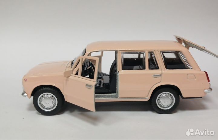 Модель автомобиля ваз 2102