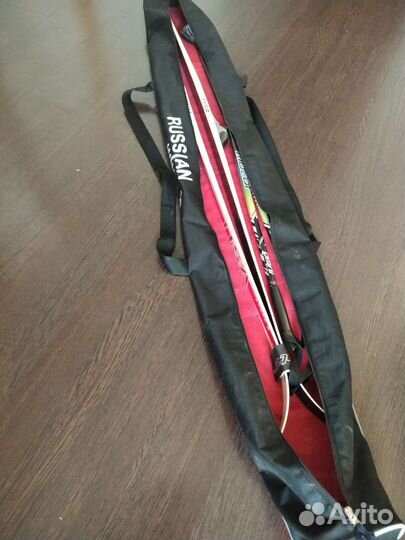 Лыжи беговые с креплениями,палки