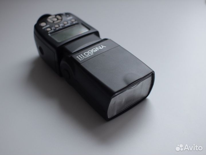 Вспышка Yongnuo YN560 III + синхронизатор
