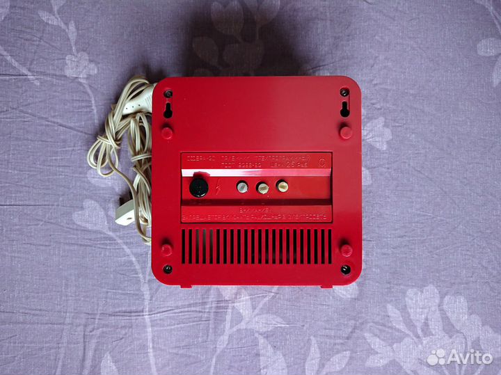 Трёхпрограммный радиоприёмник 