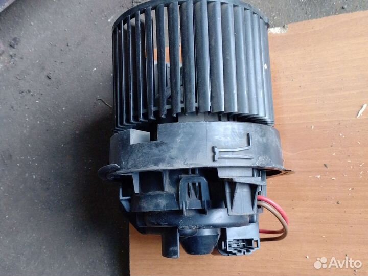 Моторчик печки renault logan